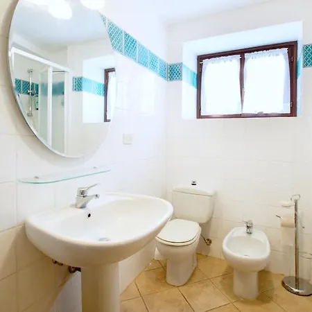 Captain's Cave Apartment Levanto